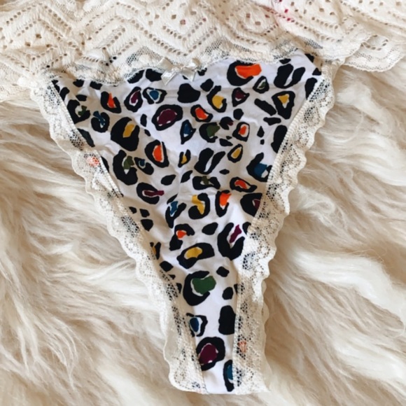 No Boundaries micro and Lace Thong - Picture 5 of 5